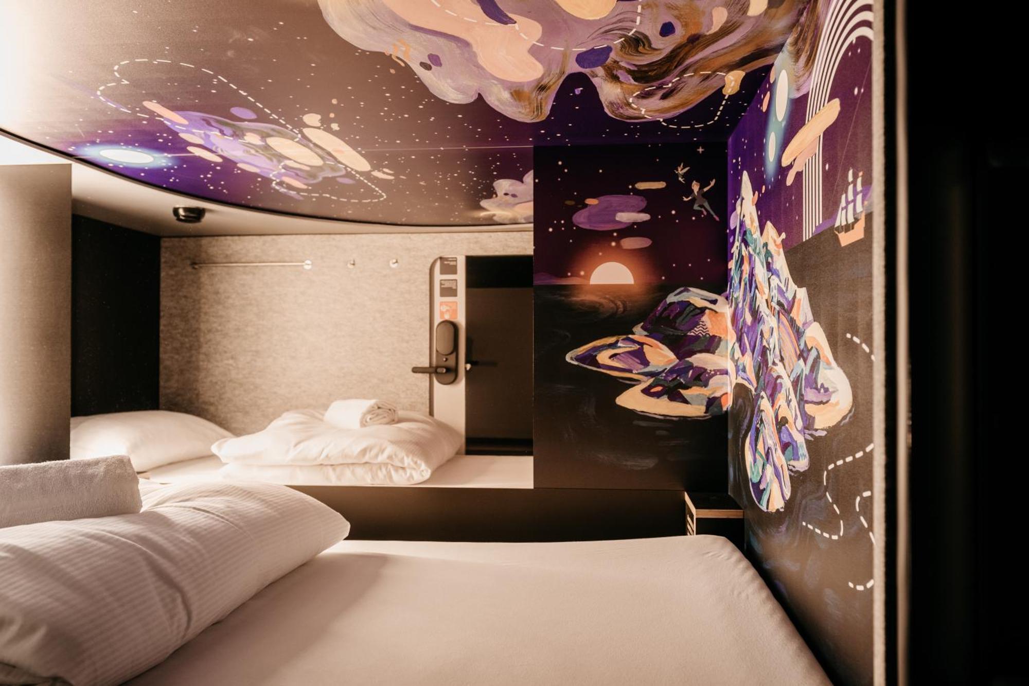 Capsule Hotel - Lucerne Old Town מראה חיצוני תמונה