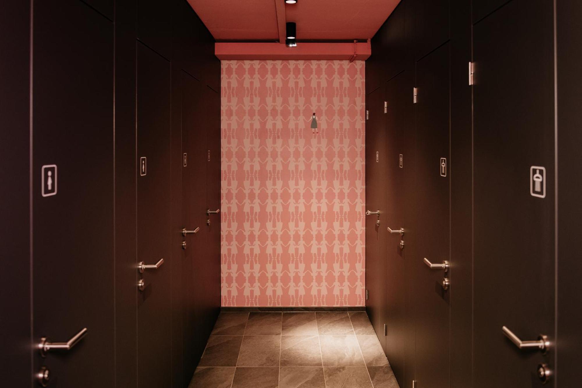 Capsule Hotel - Lucerne Old Town מראה חיצוני תמונה
